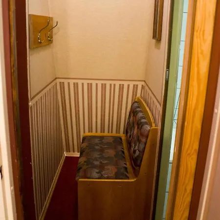 Willa W Dolinie Vendégház *